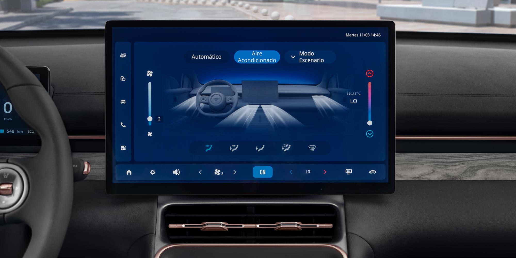 Pantalla digital central de la Chevrolet Captiva Híbrida